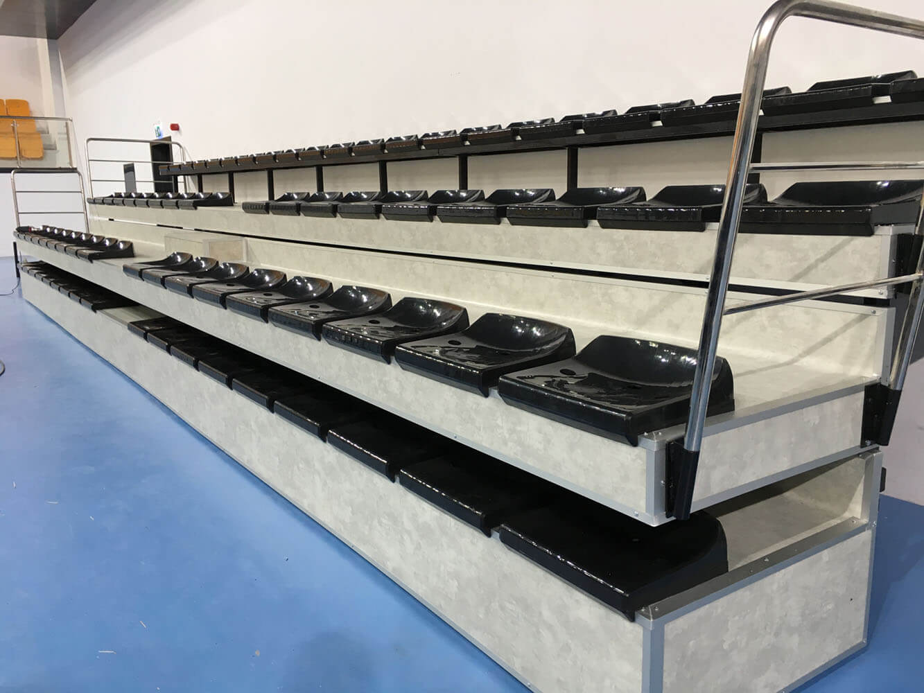 VAKIFBANK SPOR SARAYI TELESKOP�K TR�B�N �MALATI 2